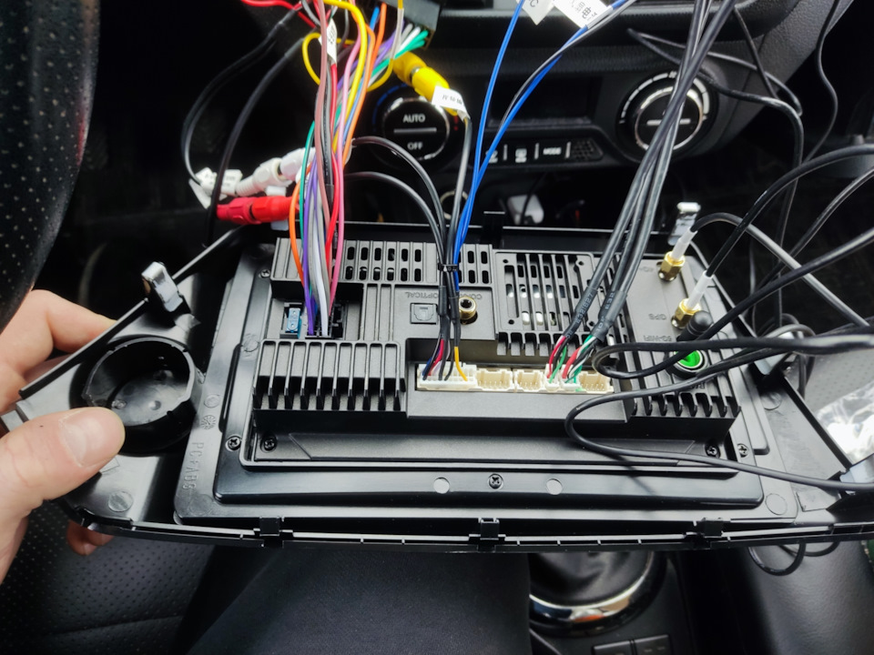 У меня все ок. Так все подключил. — KIA Rio (3G)