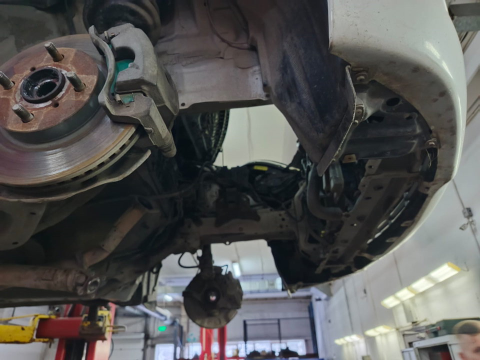 Фото 14. Нет двигателя, нет проблем! — Toyota Vitz (90)