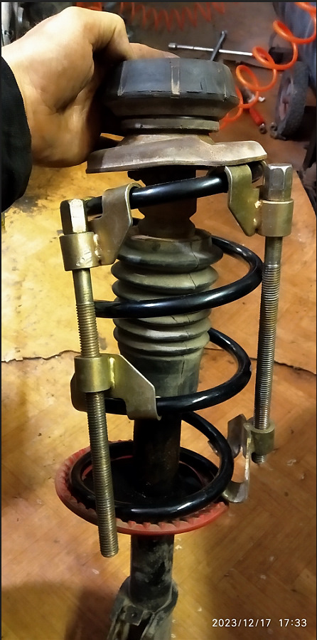 Almera G15 передние пружины-логан 1.4 Фобос и KLAKSON 11800 сдулся ...