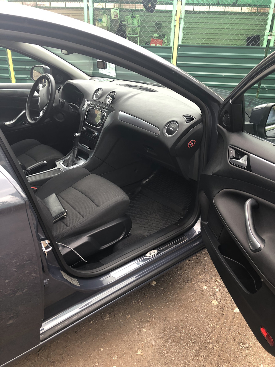 Фото в бортжурнале Ford Mondeo IV