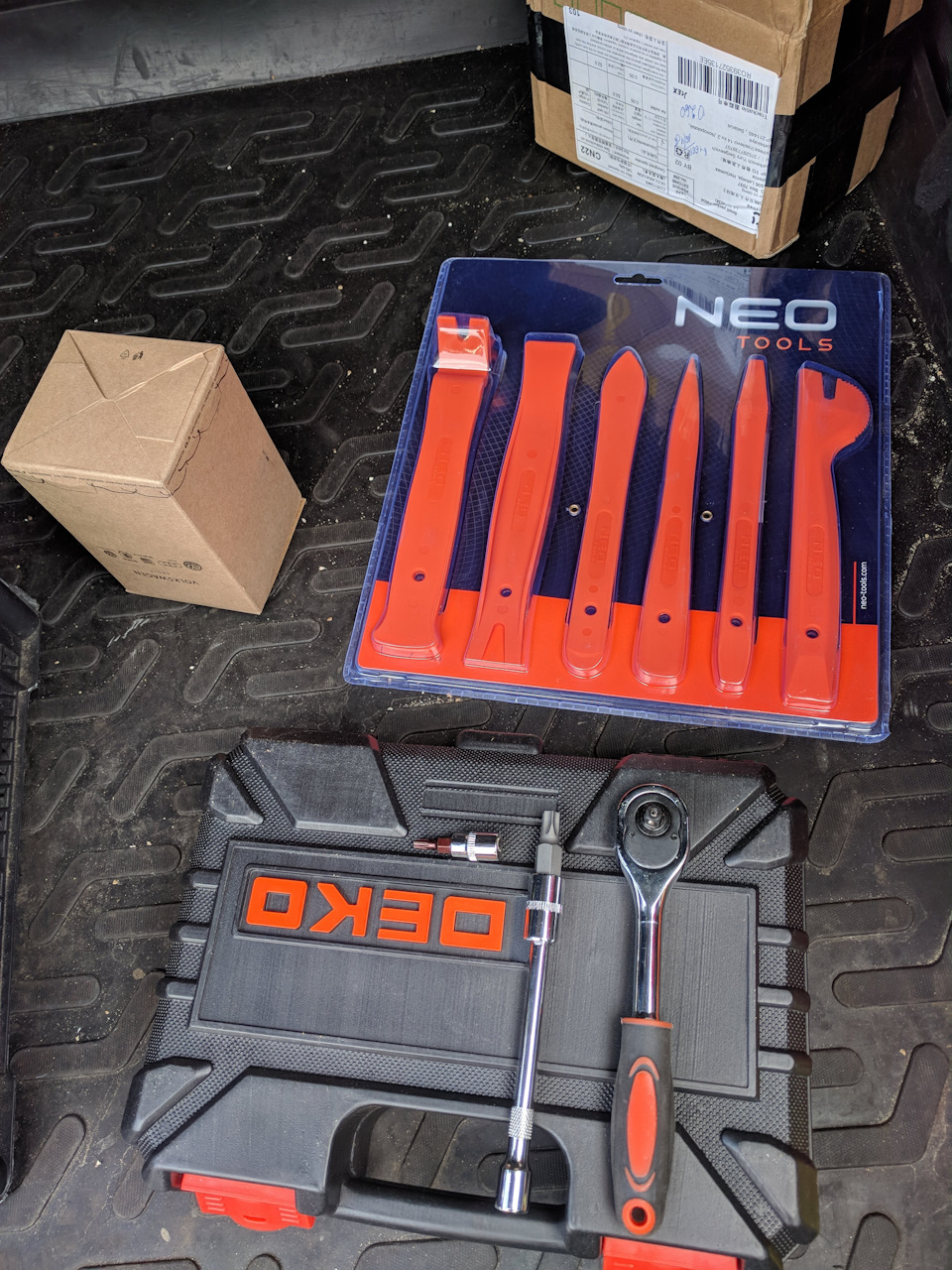 Инструмент. — Skoda Octavia A5 Mk2