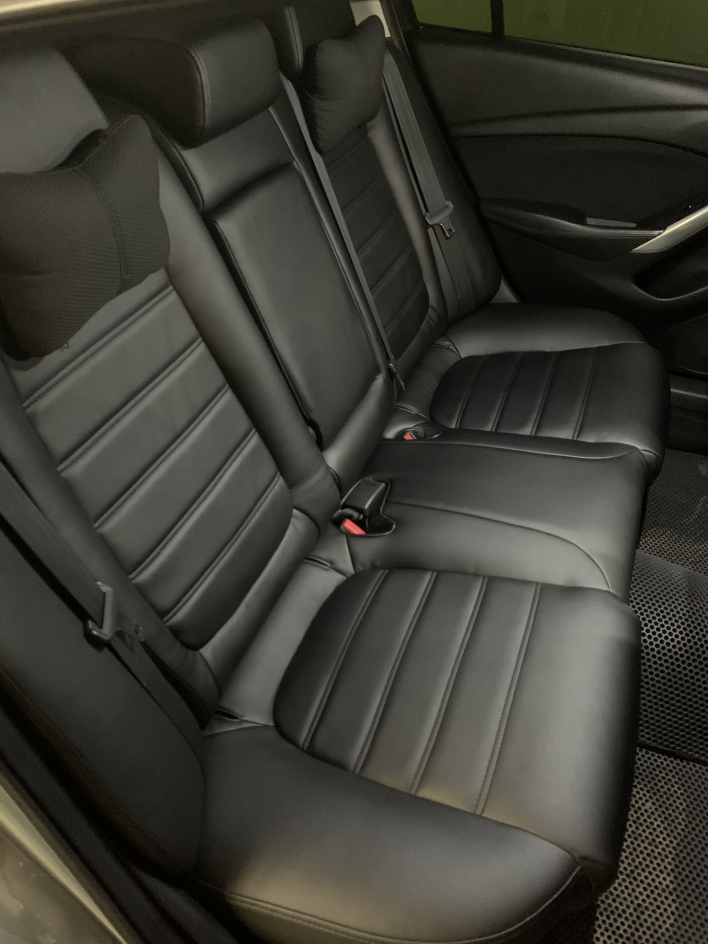 Установка каркасных чехлов — Mazda 6 (3G) GJ, 2,5 л, 2013 года ...