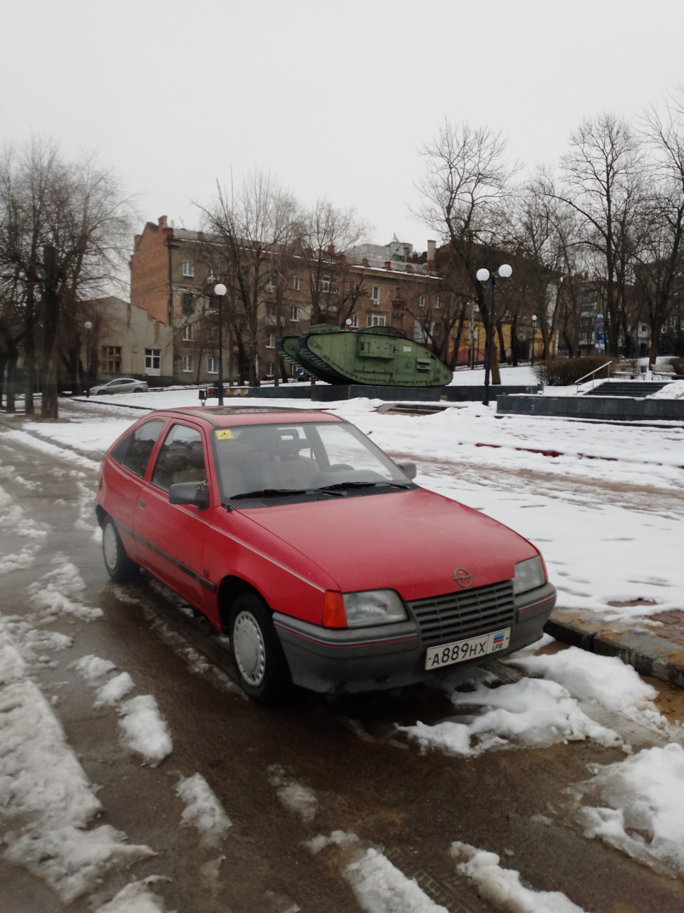 Прогулка по Луганску. — Opel Kadett E, 1,3 л, 1987 года | техосмотр | DRIVE2