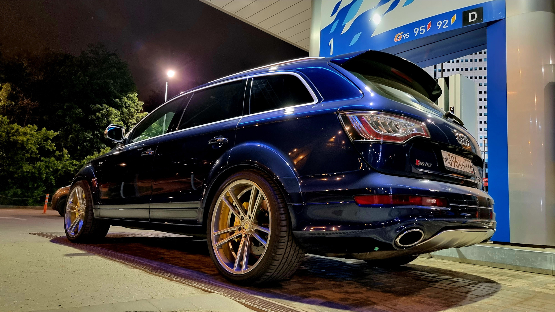 Карбонокерамика: Устранение вибрации при торможении — Audi Q7 (1G), 6 л ...