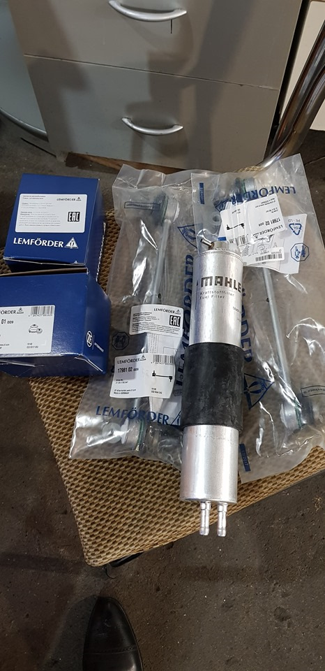 PEAAAgEJ5uA-960.jpg