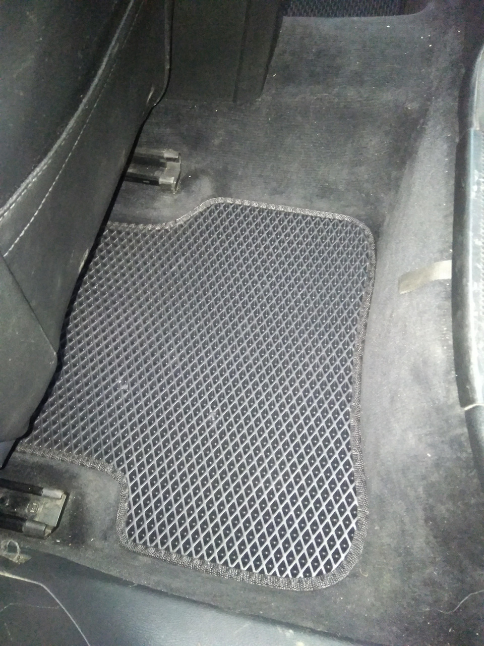 Фото в бортжурнале Volkswagen Passat Variant (B6)