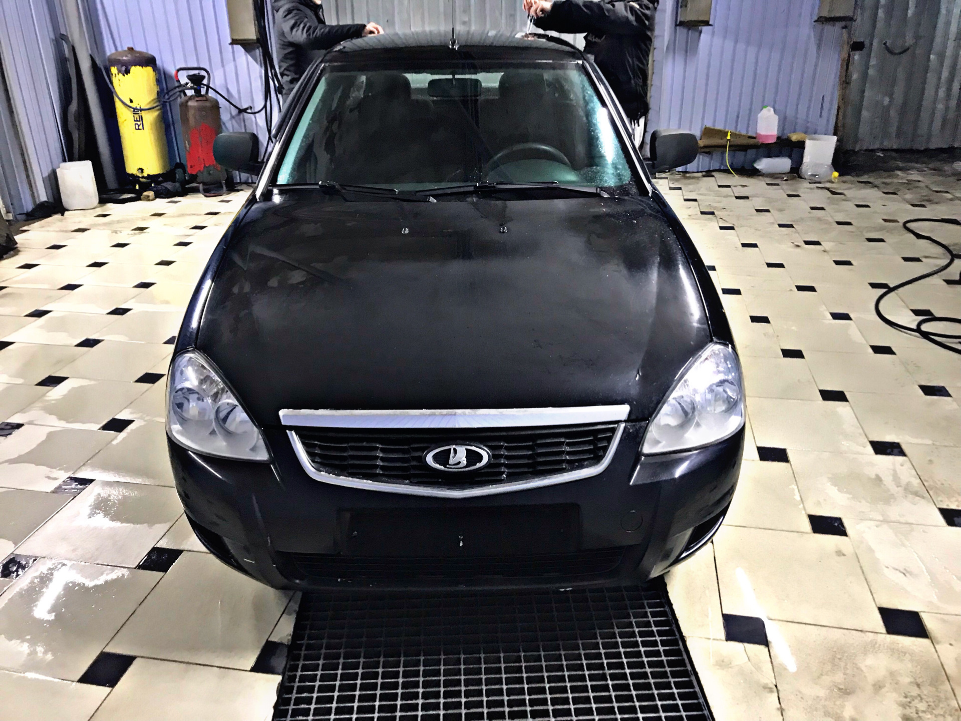 Снял бокс. — Lada Приора седан, 1,6 л, 2010 года | мойка | DRIVE2