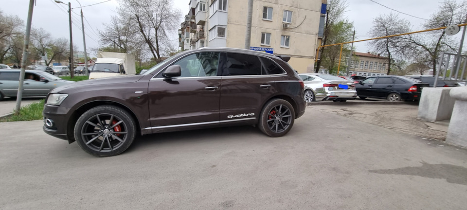 Фото в бортжурнале Audi Q5 (1G)