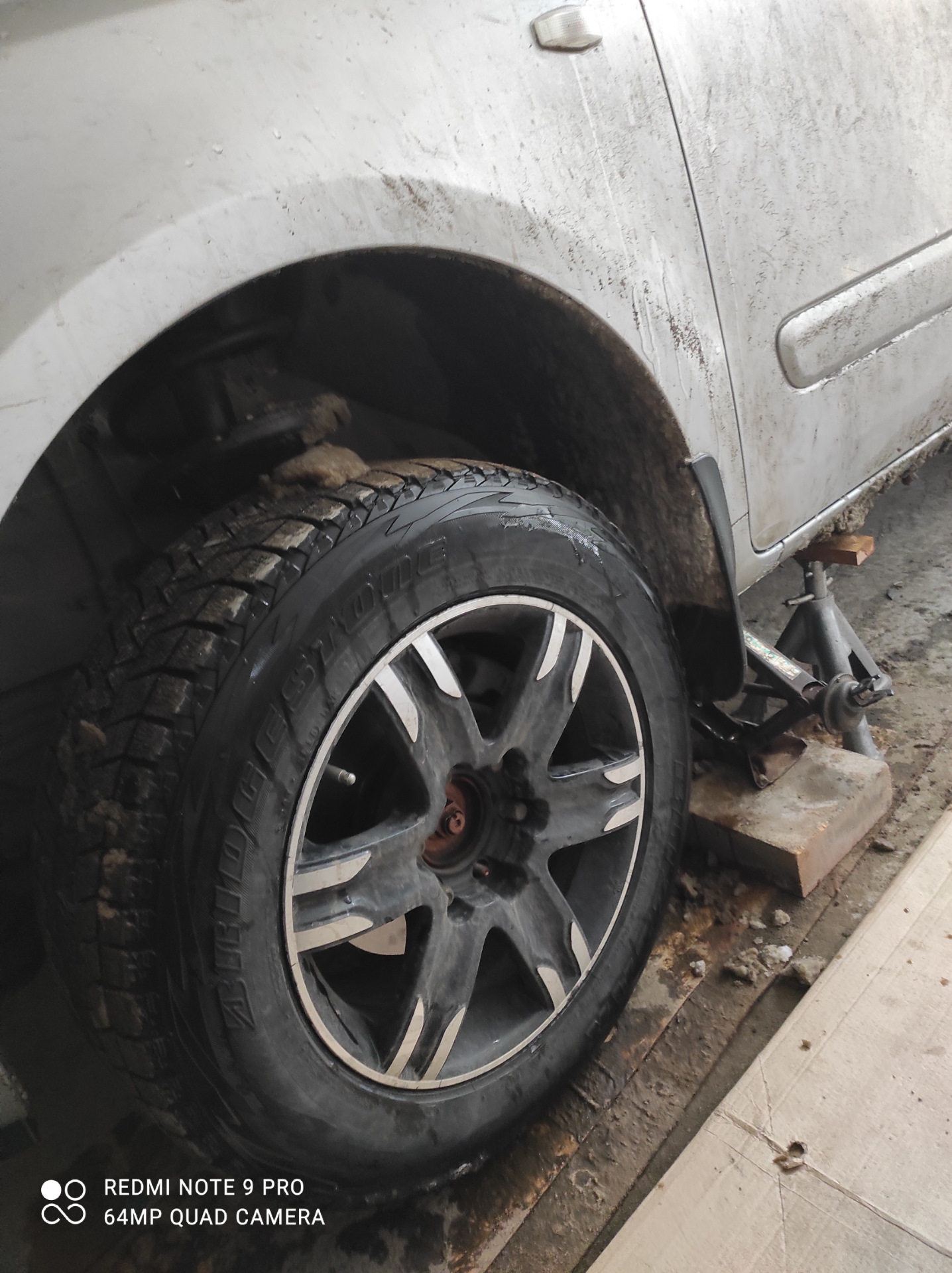 Ступица, стойки стабилизатора. — KIA Carnival (2G), 2,9 л, 2008 года ...