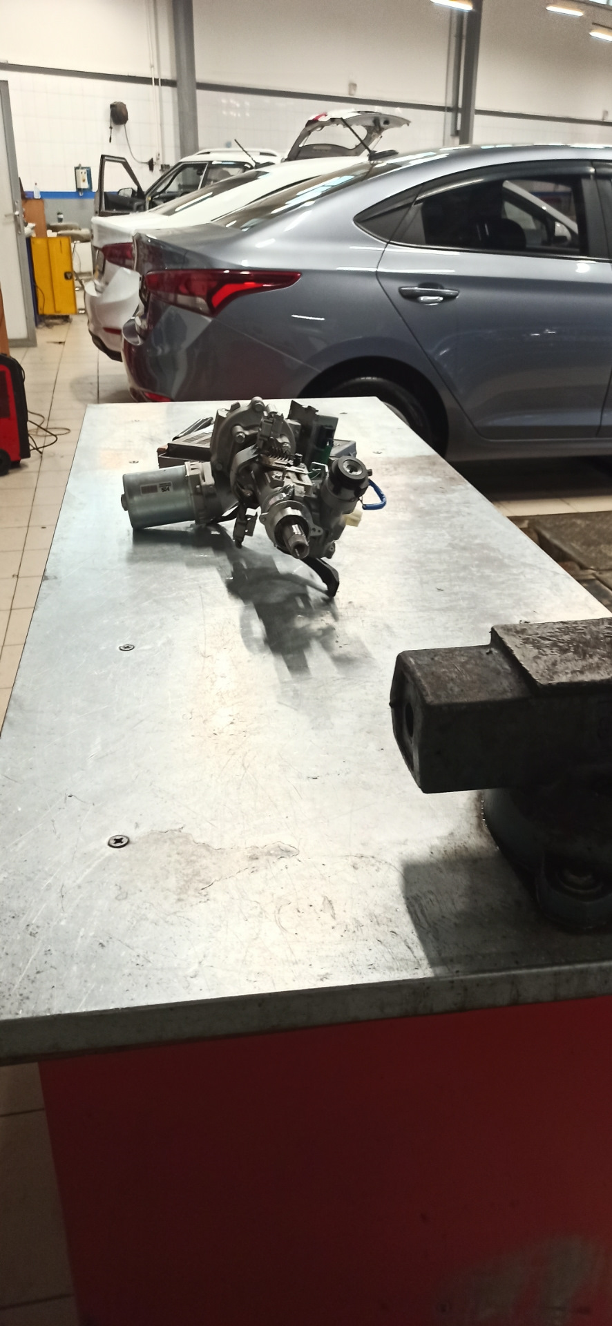 Дребежание в рулевой колонке или в кожухе руля — DRIVE2