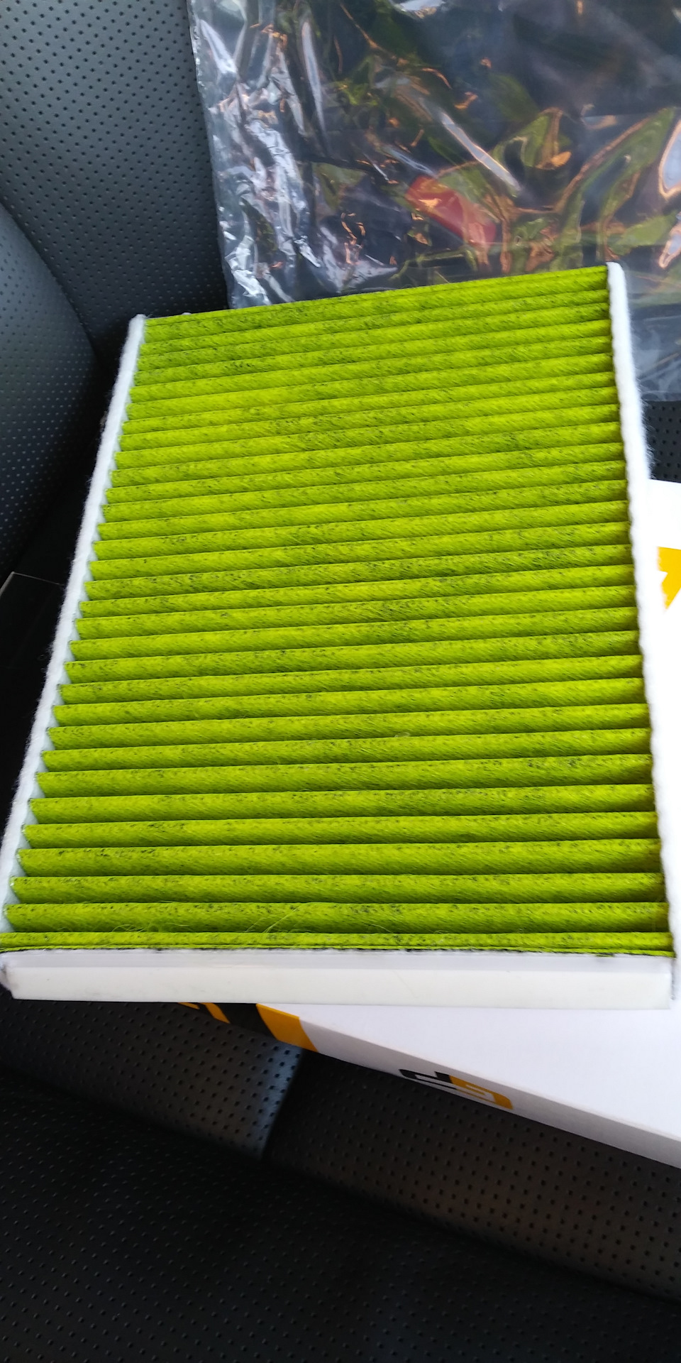 Желтенький — Volvo XC70 III