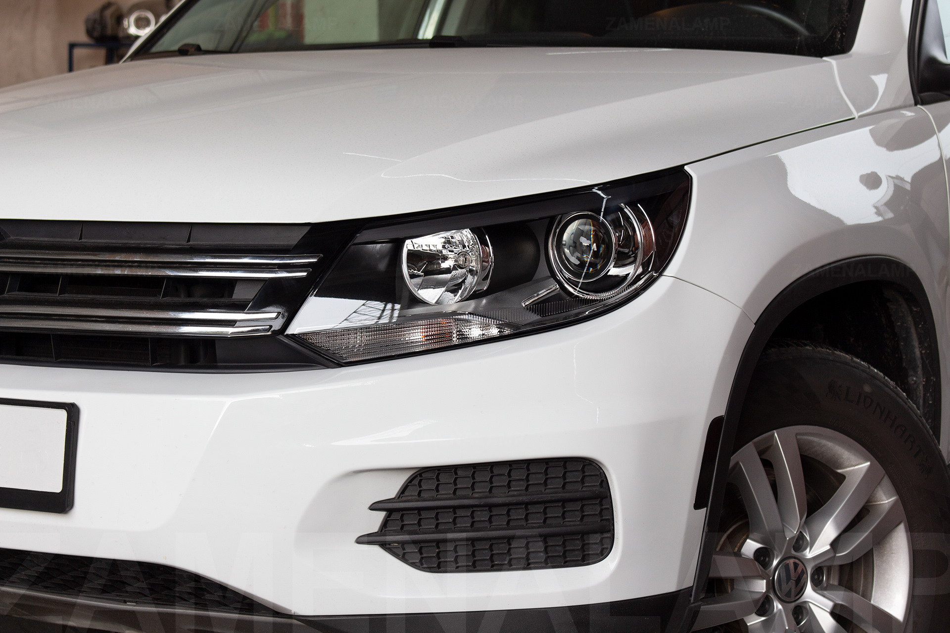Покраска фар фольксваген тигуан. Линзы тигуан 1. Китайская фара vw tiguan линзы. Линзы тигуан 1. Фары тигуан 1 рестайлинг.