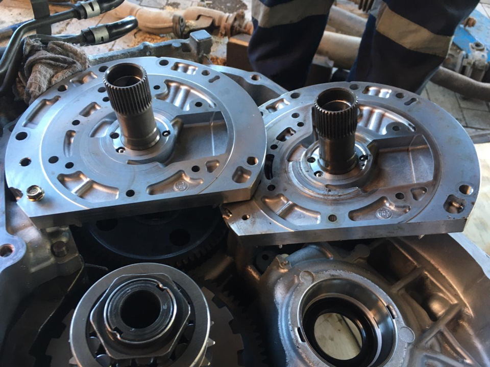 Невооруженным глазом видно целые гребные каналы которые не дадут создать необходимое давление — Mitsubishi Lancer IX