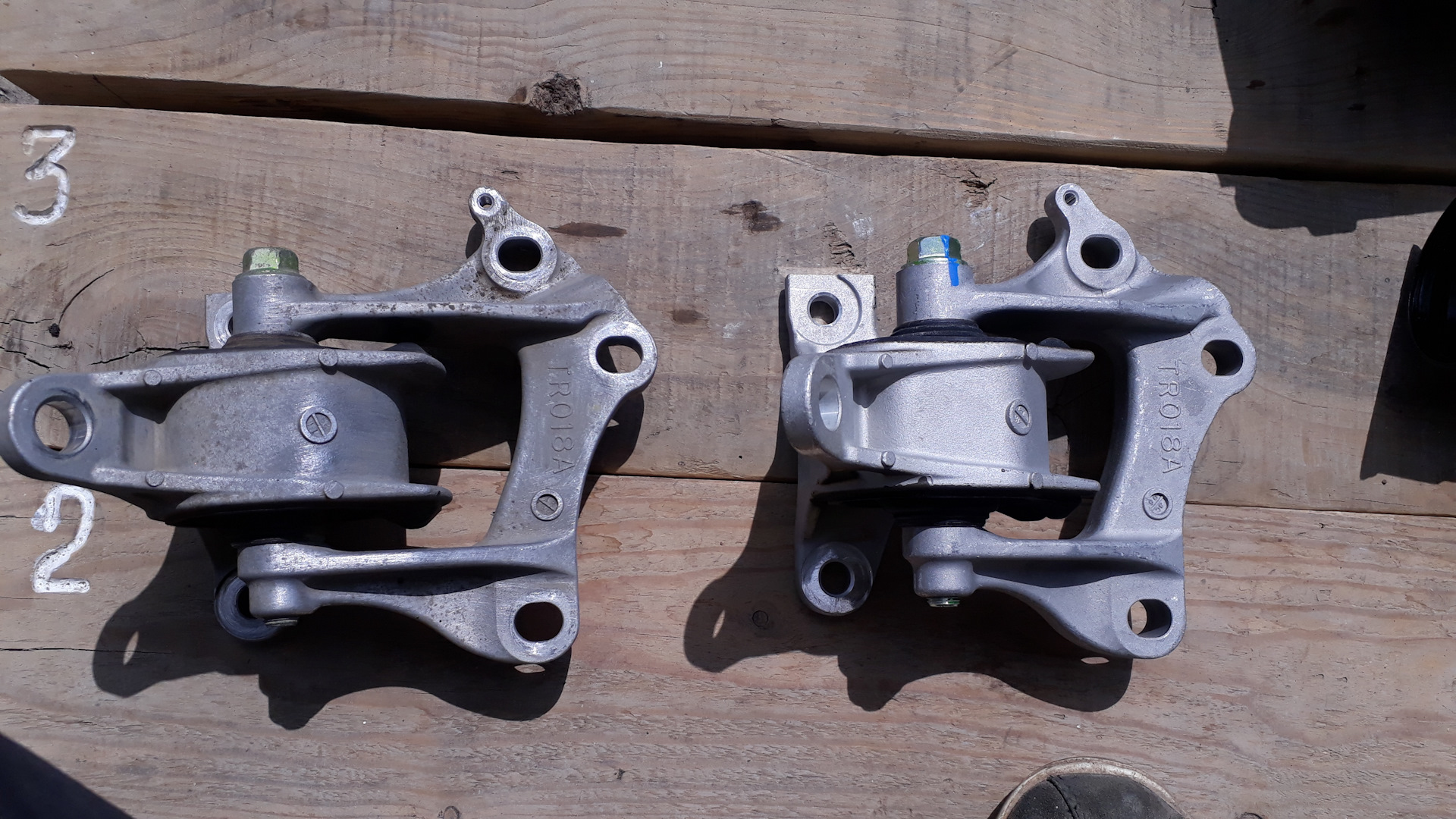 Левая опора 1.8. 50850-T20-a11 Honda Civic. 50850t0aa81. 50850-Tro-a81. 50850szaa02.