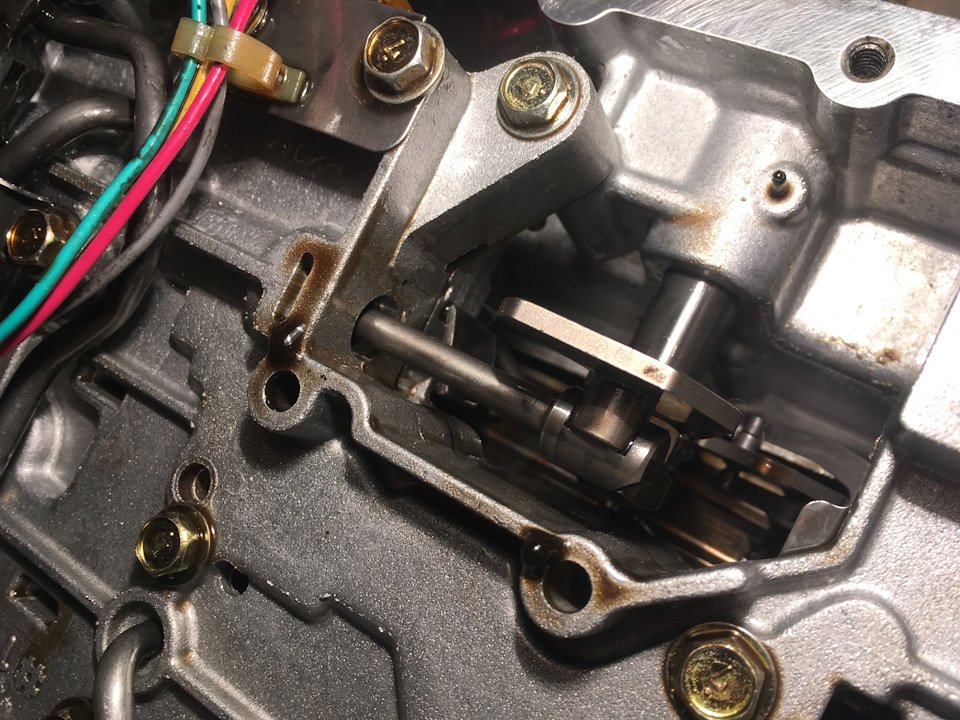 Замена крестовин на заднем кардане — Lada 4x4 3D, 1,7 л, 1997 года ...