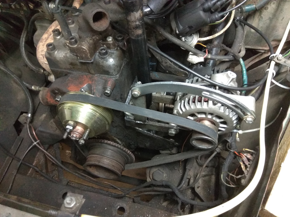 Замена ремня генератора - ГАЗ 21, 2,4 л, 1965 года поломка DRIVE2