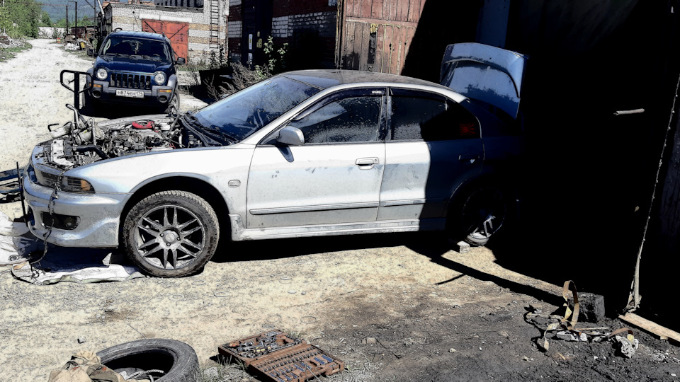 Не включаются вентиляторы радиатора. — Mitsubishi Galant (8G), 1,8 л ...