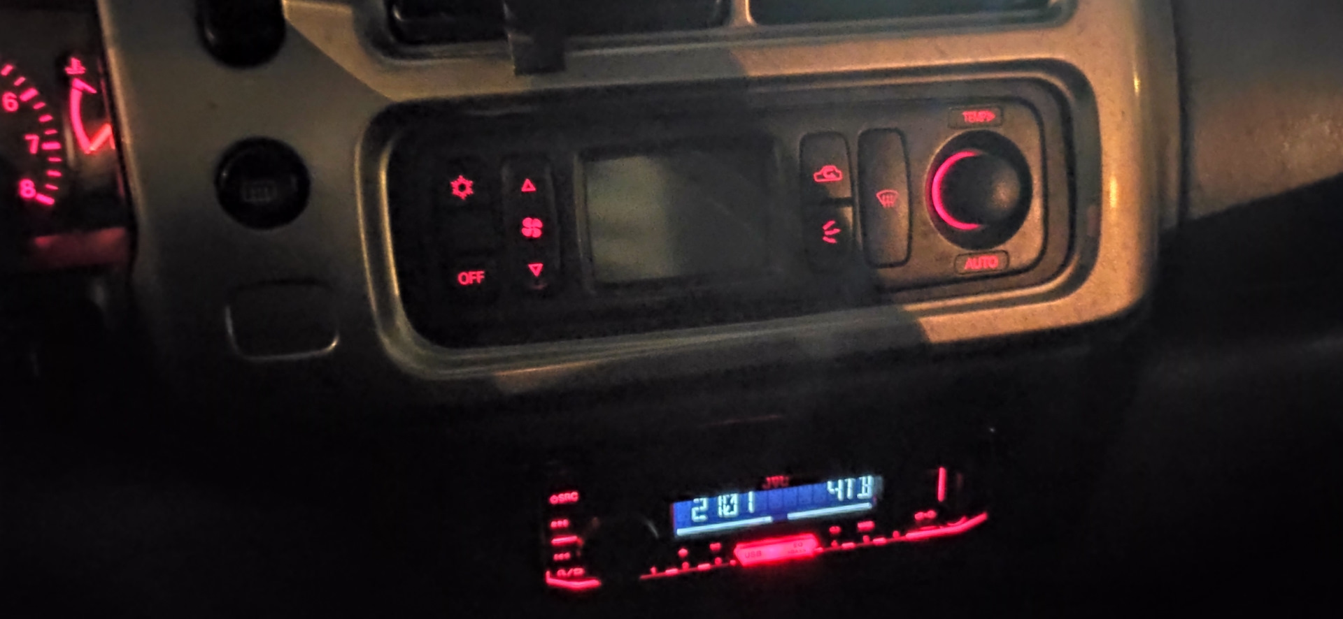 Магнитола — Mitsubishi Pajero Sport (1G), 3 л, 2005 года | своими ...