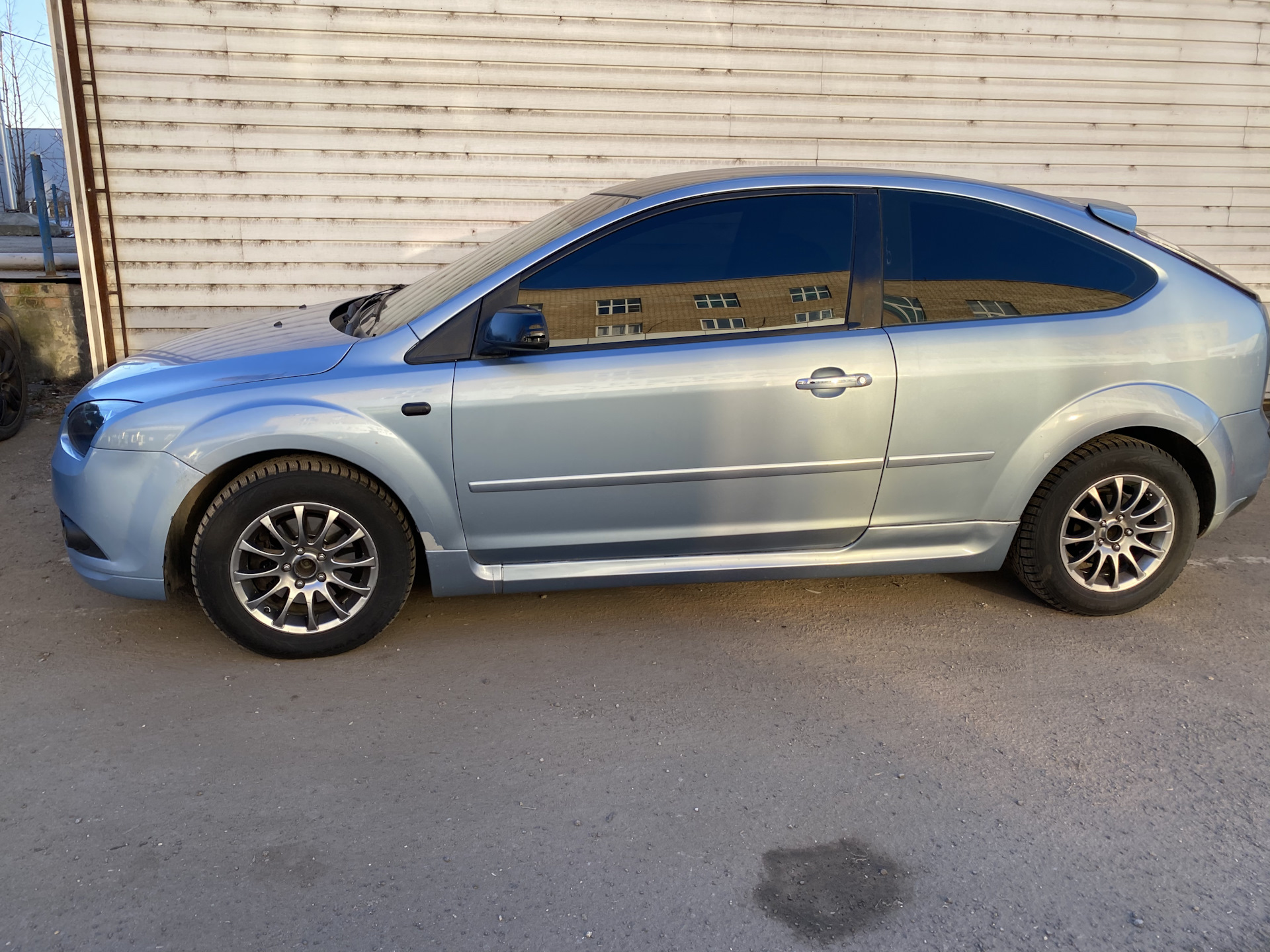 Ford Focus 2 Hatchback 3 двери