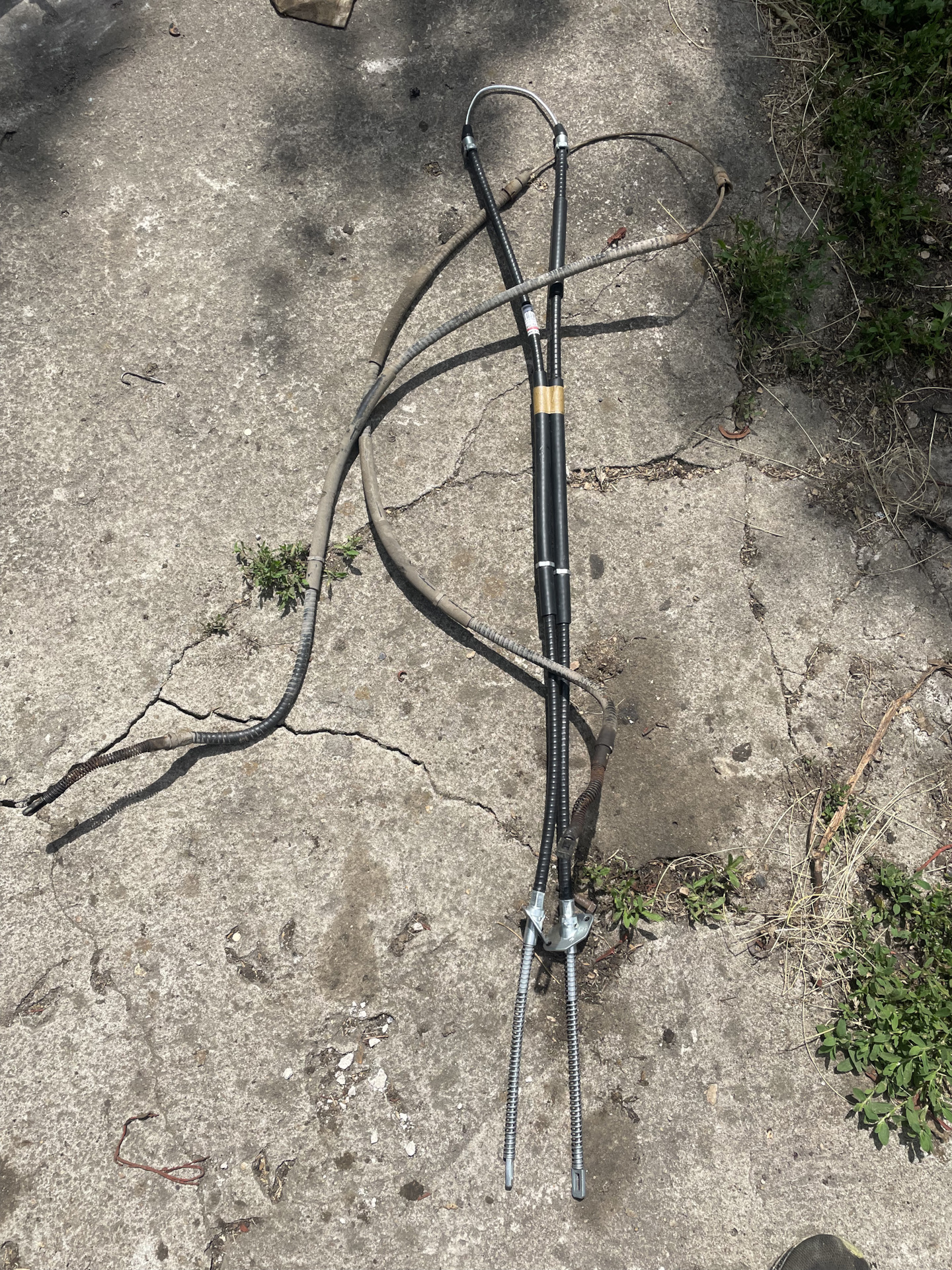 Заменил трос ручника! — Chevrolet Niva, 1,7 л, 2006 года | расходники ...