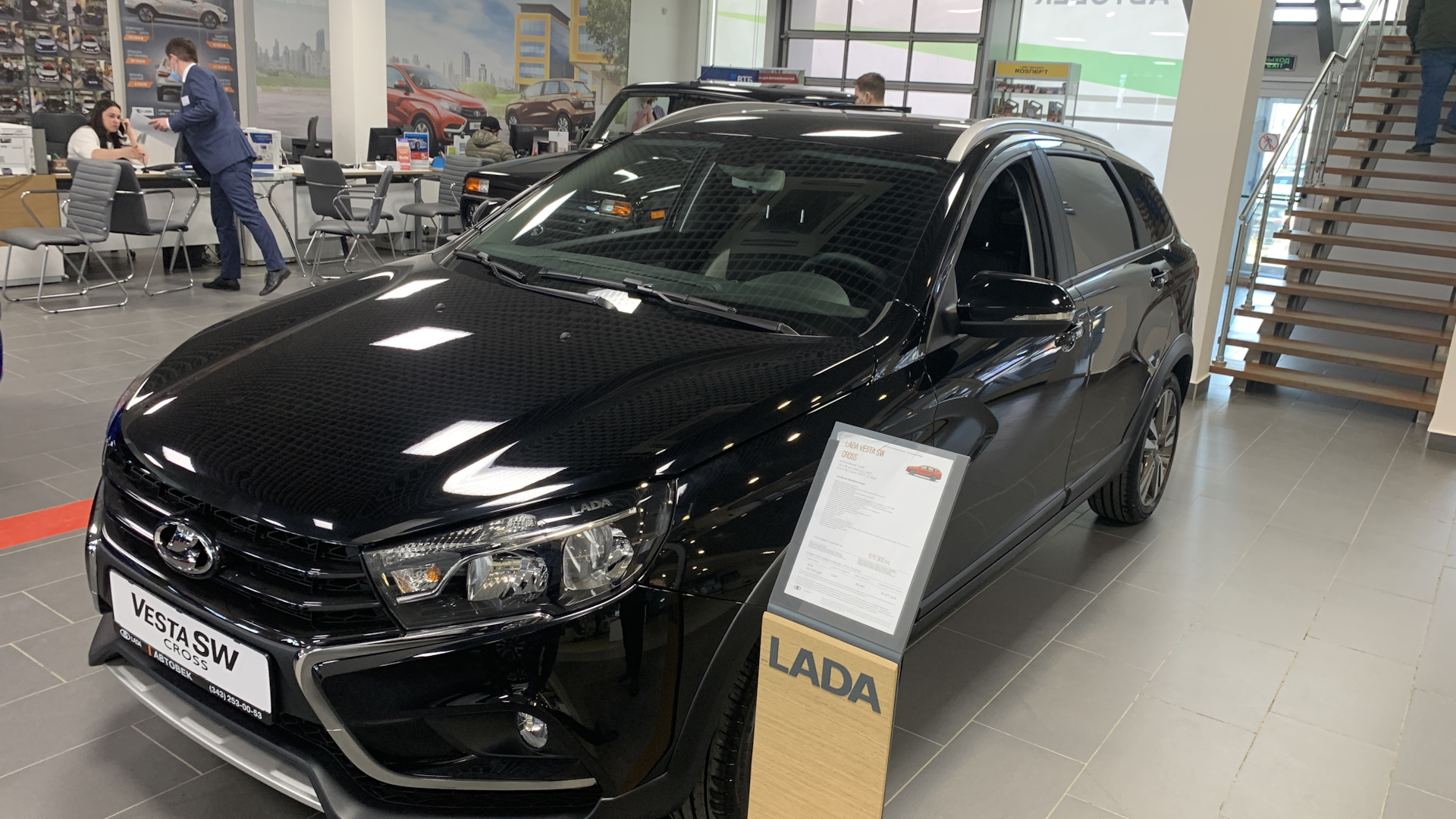 Lada Vesta SW Cross 1.6 бензиновый 2020 | Steel Rat на DRIVE2