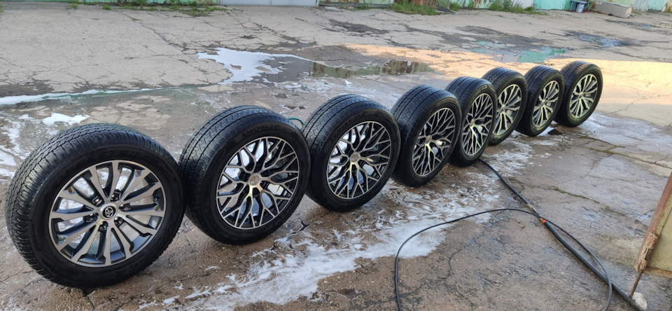 Фото в бортжурнале Toyota Land Cruiser Prado 150-series