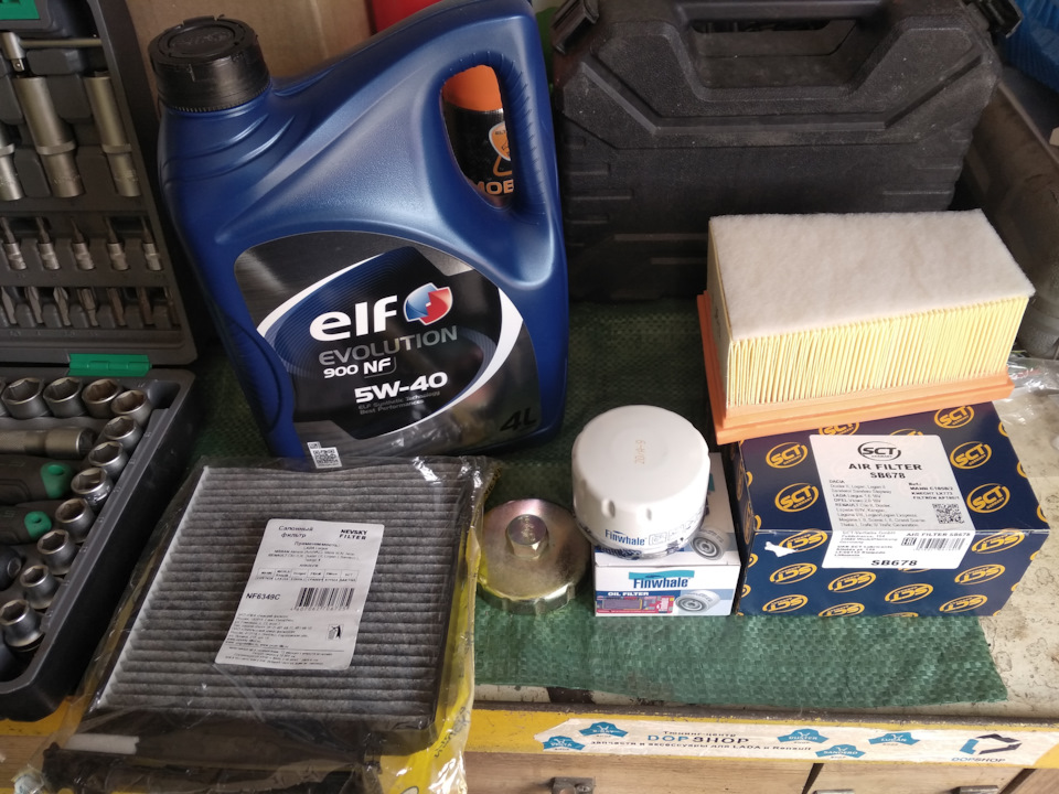 Очередная замена масла (03.07.21г.) — Lada Ларгус, 1,6 л, 2014 года ...