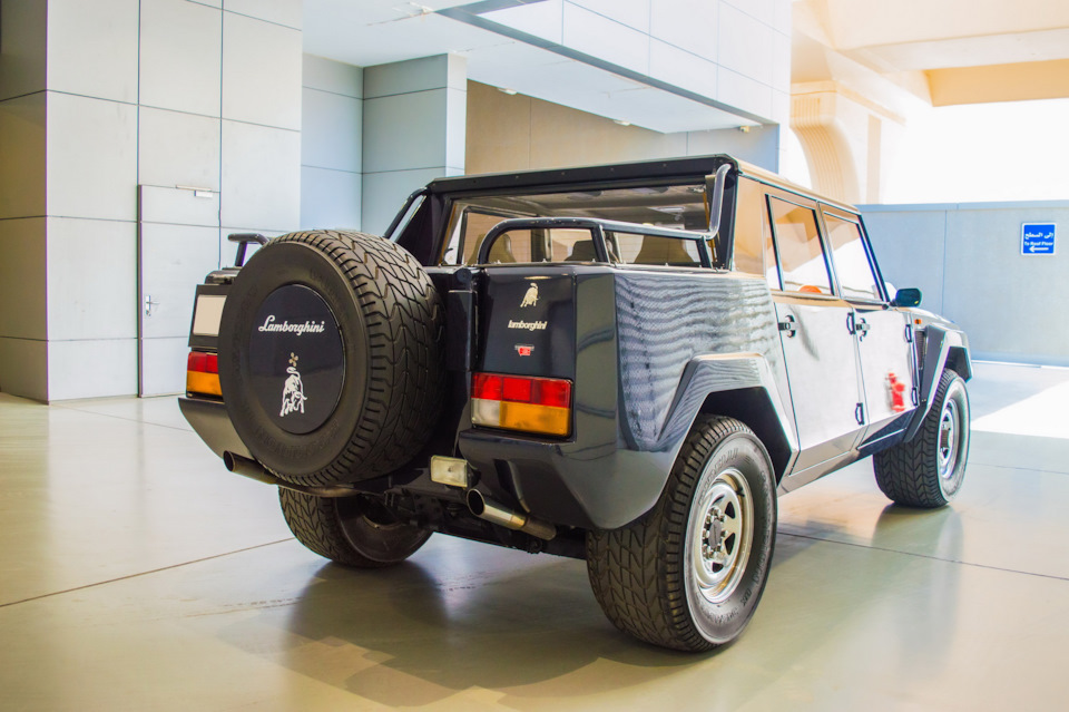 Lamborghini lm002 РІРѕРµРЅРЅС‹Р№