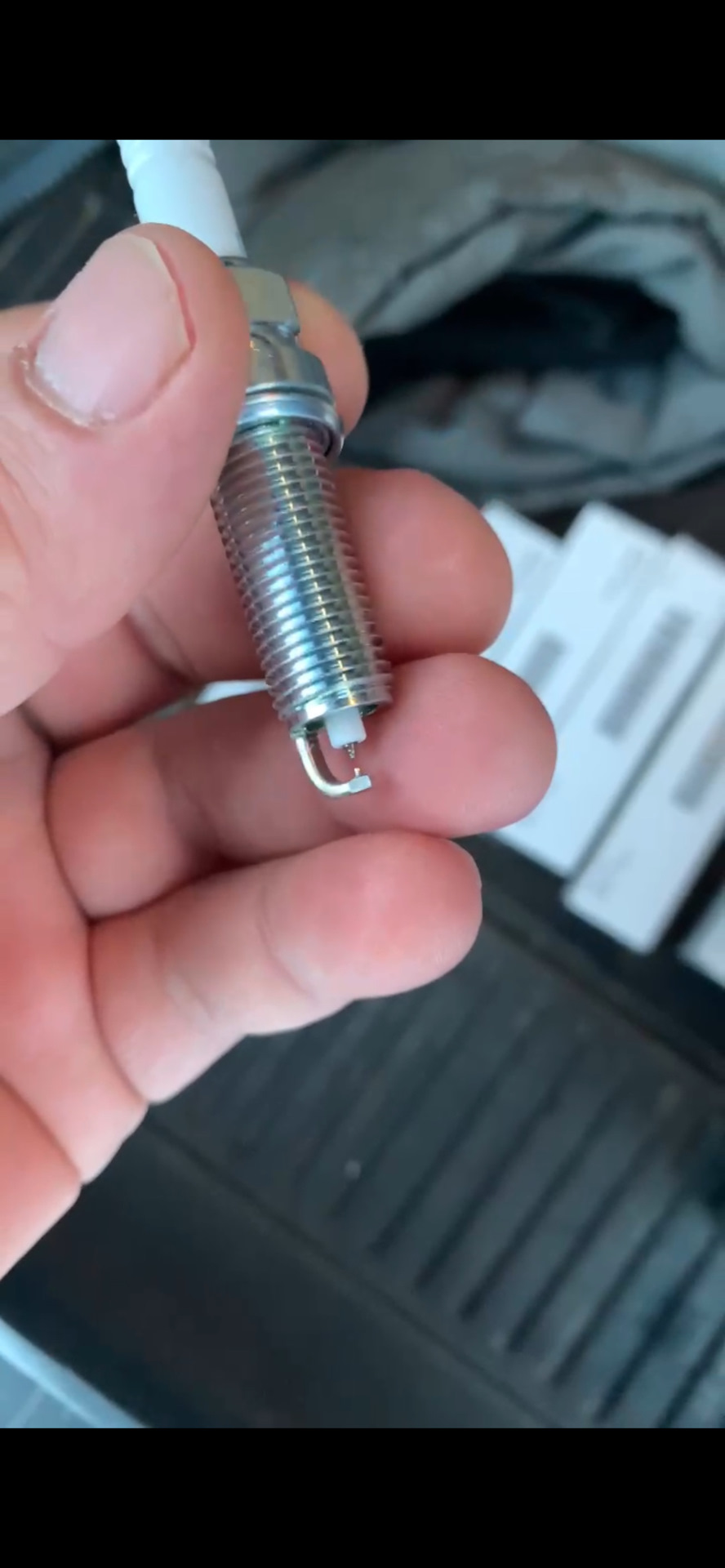 Иридиевые или платиновые свечи — Nissan Qashqai (2G), 2 л, 2017 года ...