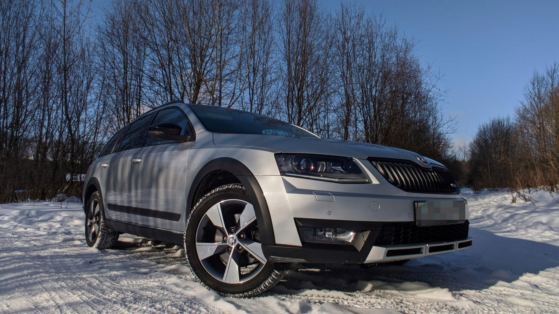 Skoda Octavia Scout антенна