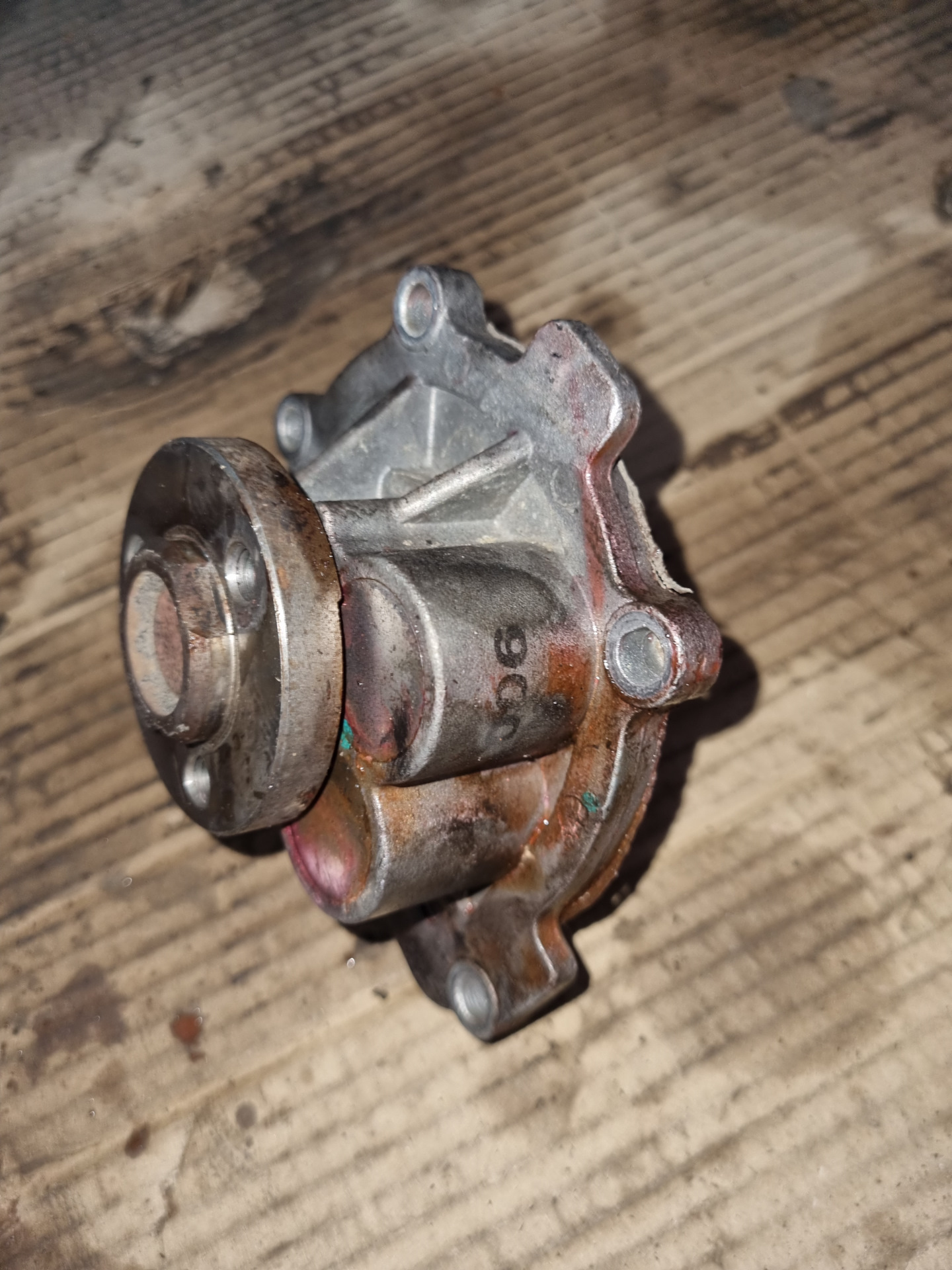 Замена помпы — Chevrolet Cruze (1G), 1,8 л, 2014 года | визит на сервис ...