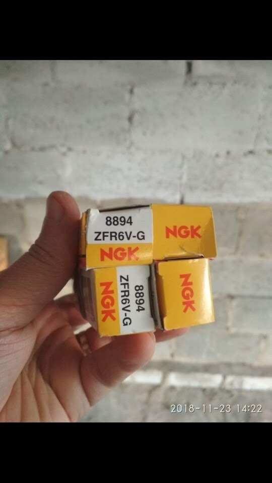 ZFR6VG Свеча зажигания 8894 NGK | Запчасти на DRIVE2