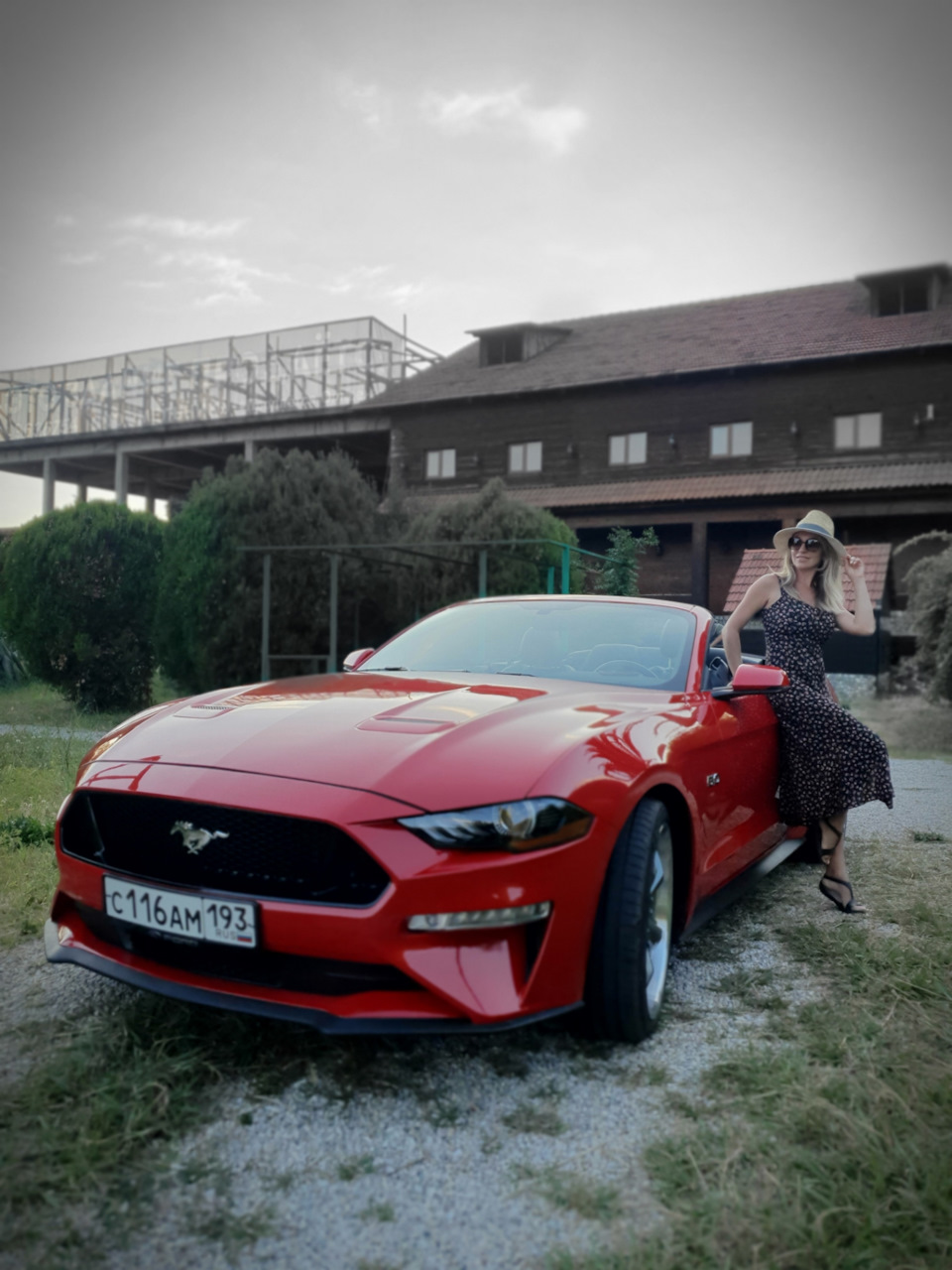 Прокатились в Абхазию — Ford Mustang (6G), 5 л, 2019 года | покатушки |  DRIVE2