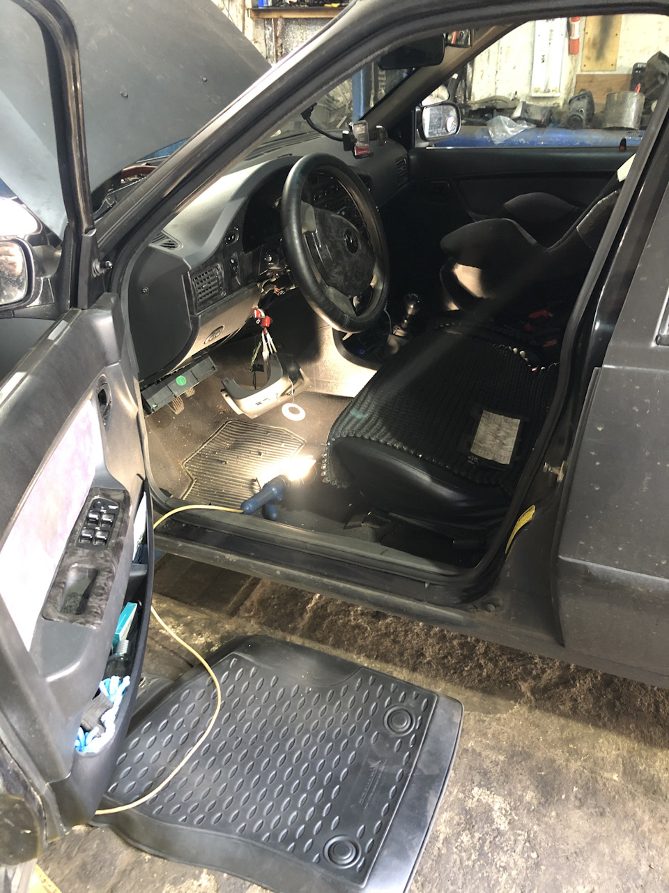 Погасли ходовые огни — Daewoo Nexia (N150), 1,6 л, 2012 года ...
