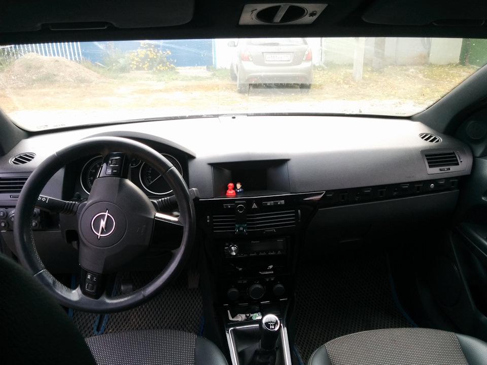 Стекло opel astra h