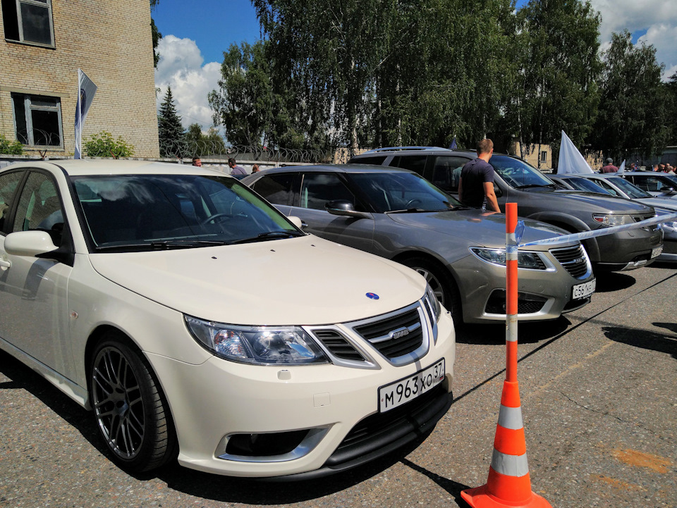 Топ — Saab 9-3 (1G)