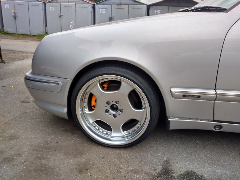 Отзыв владельца Mercedes-Benz E 55 AMG (W210) — колёсные диски. 