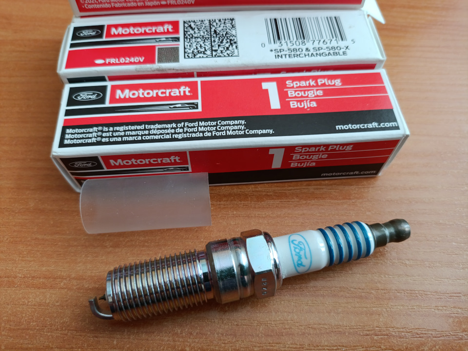 Свечи зажигания иридиевые (оригинал) форд фокус 3 с 2.0 двигателем на Ford Focus Hatchback III, Ford Focus Sedan III, Ford Focus Wagon III. | 6 000 ₽ в городе Новосибирск | DRIVE2