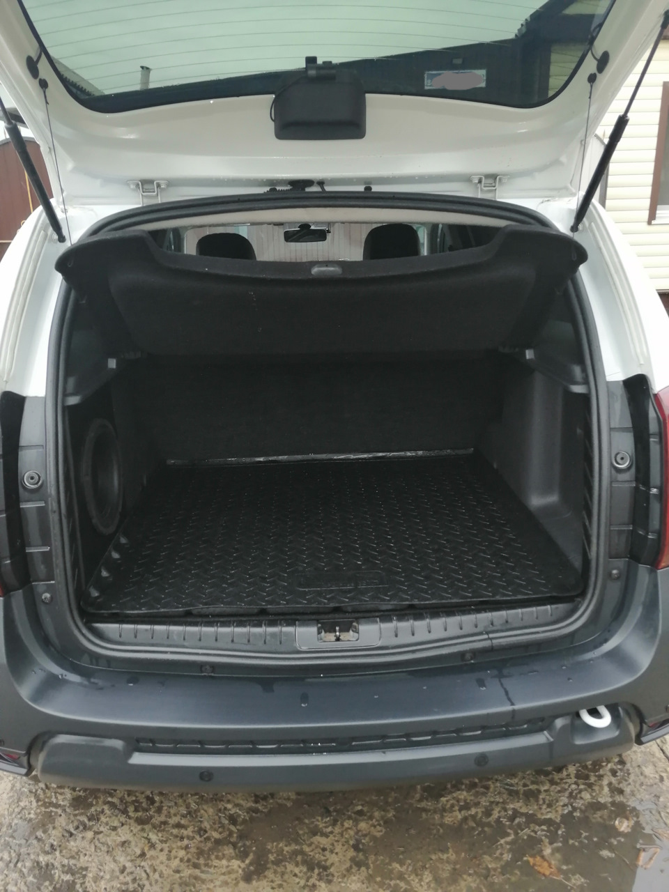 Декоративные накладки в багажник рено дастер. — Renault Duster (1G), 1 ...