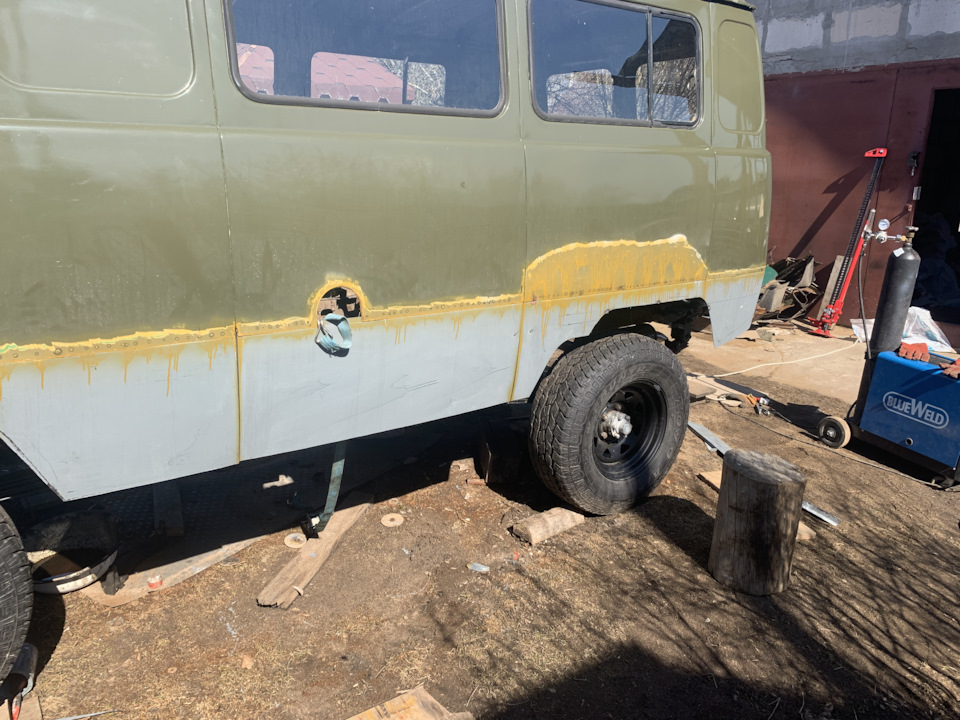 Как обрезать уаз буханку