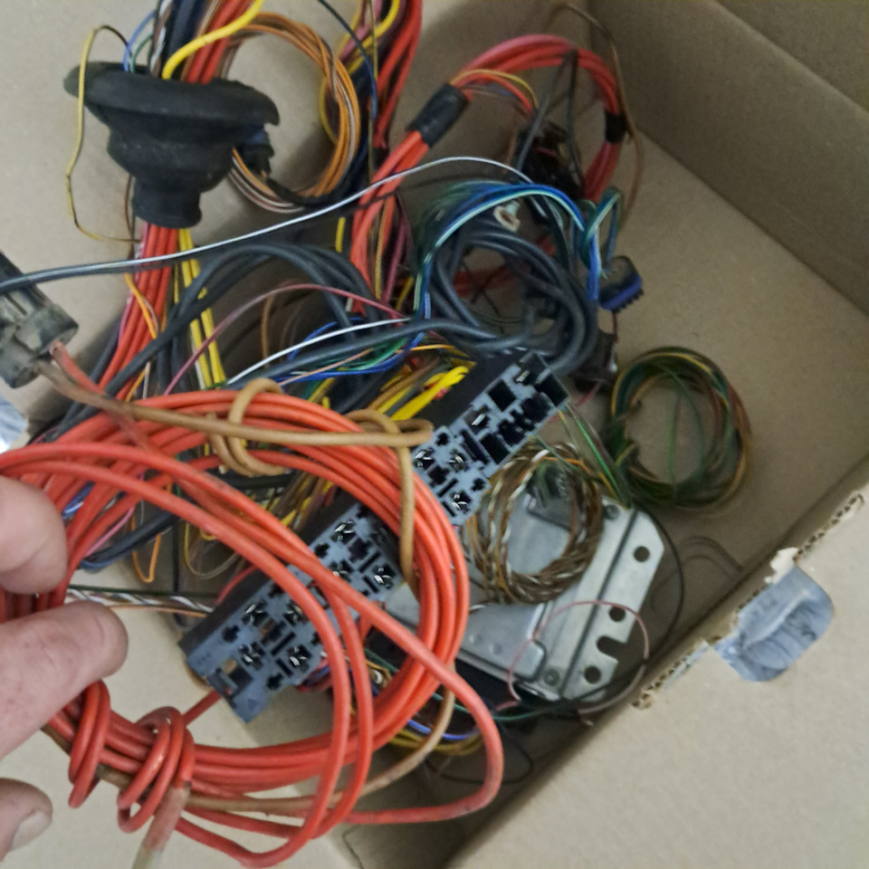 Фазированный впрыск. — Volkswagen Transporter T3, 2,3 л, 1990 года ...