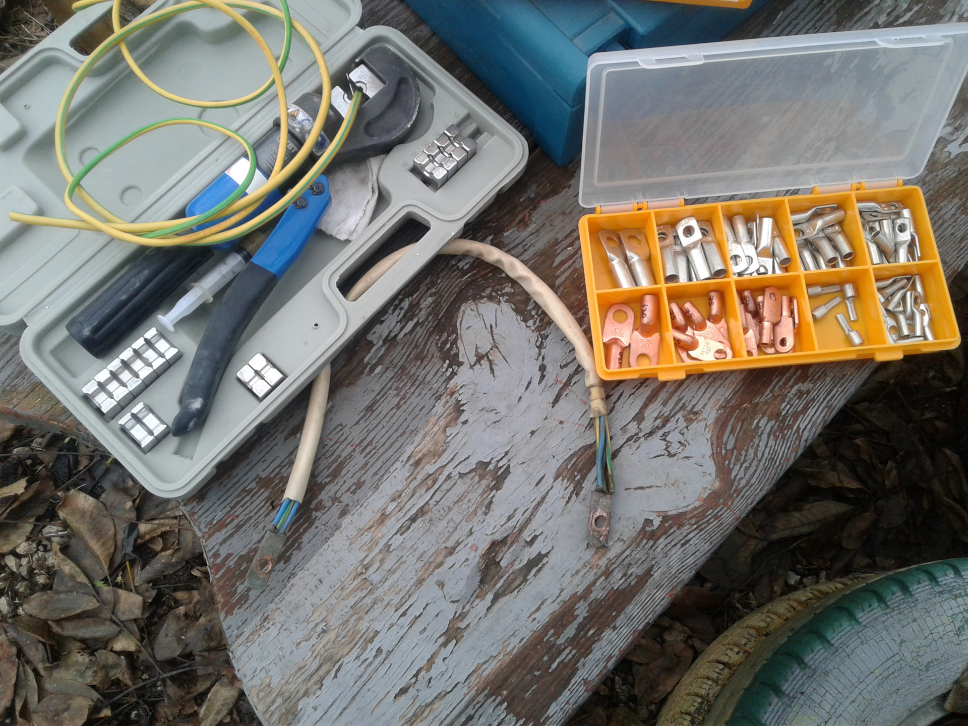 Недозаряд АКБ от генератора, слабое свечение значка АКБ на приборке ...