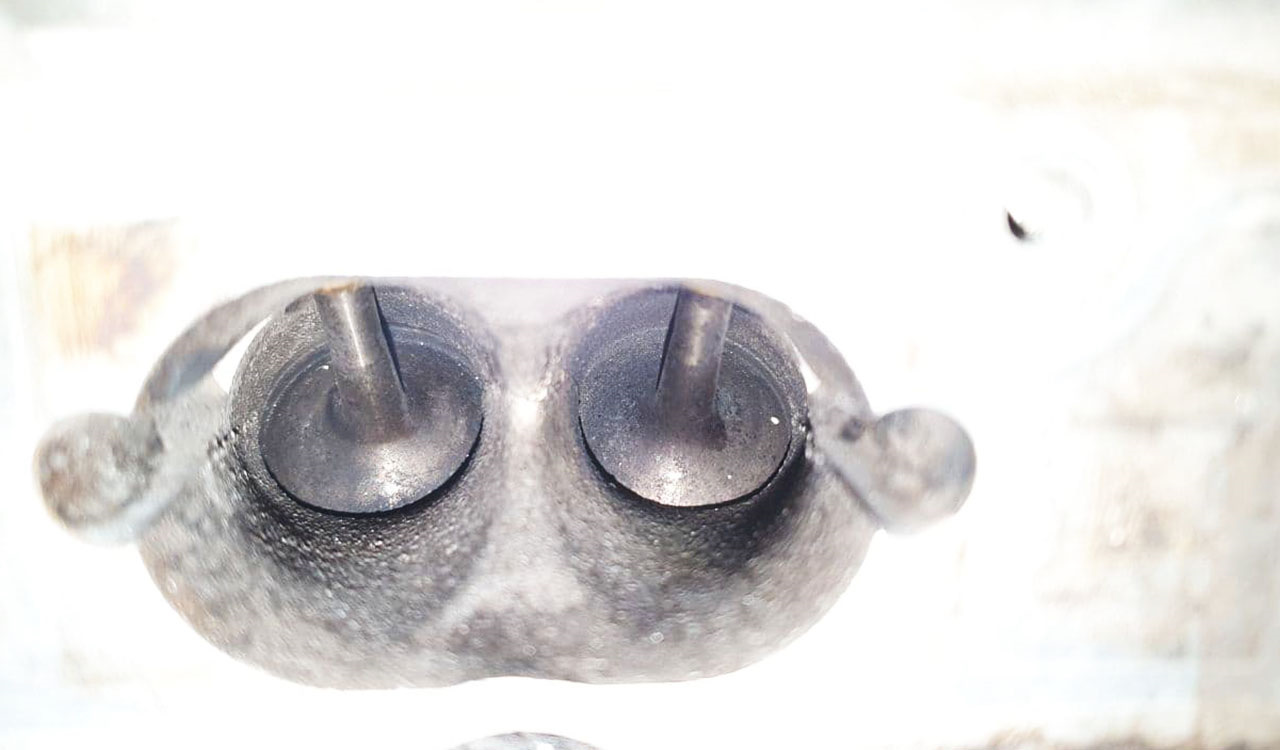 Очистка впускных клапанов от нагара и промывка форсунок Volkswagen ...