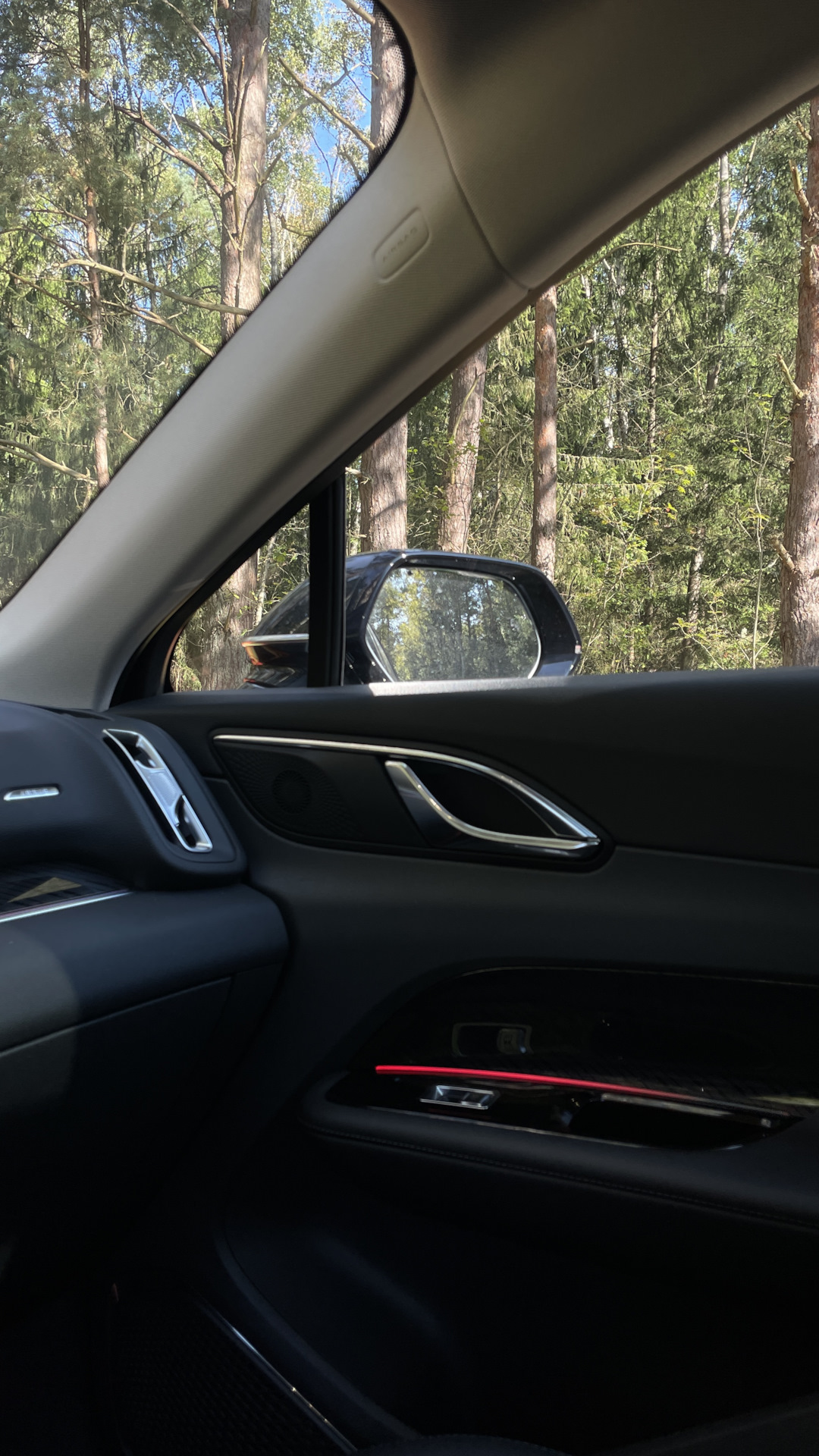 Фото в бортжурнале Hongqi HS3