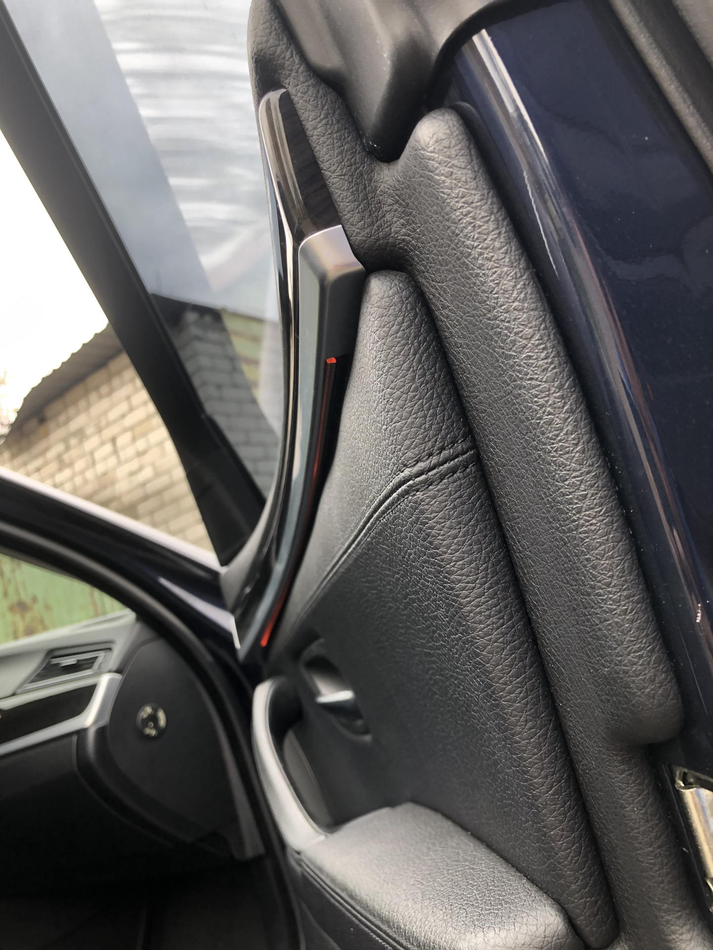 Ambient light — BMW 5 series (F10), 2 л, 2012 года тюнинг DRIVE2