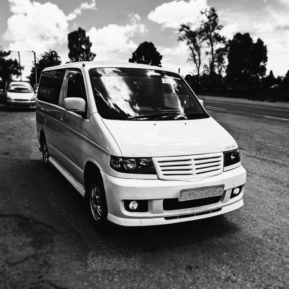 Френди 2. Мазда Бонго Френди. Mazda Bongo Friendee. Мазда Бонго 2020. Мазда Френди 2001 год