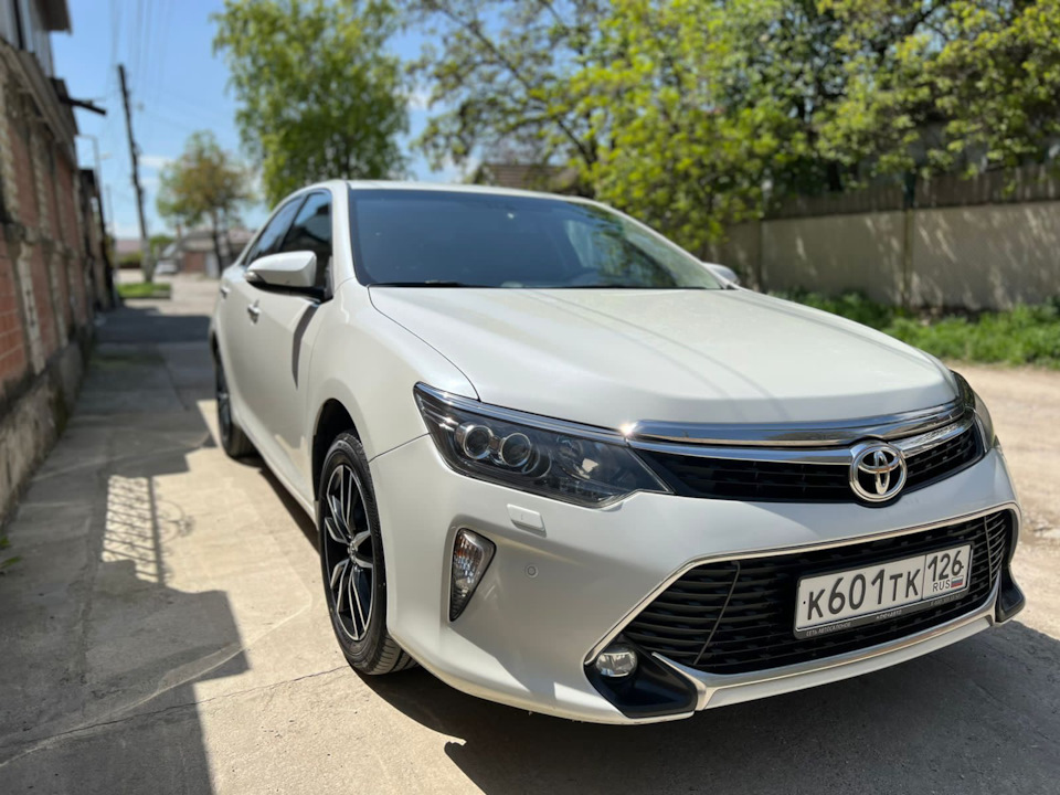 Toyota Camry 2017