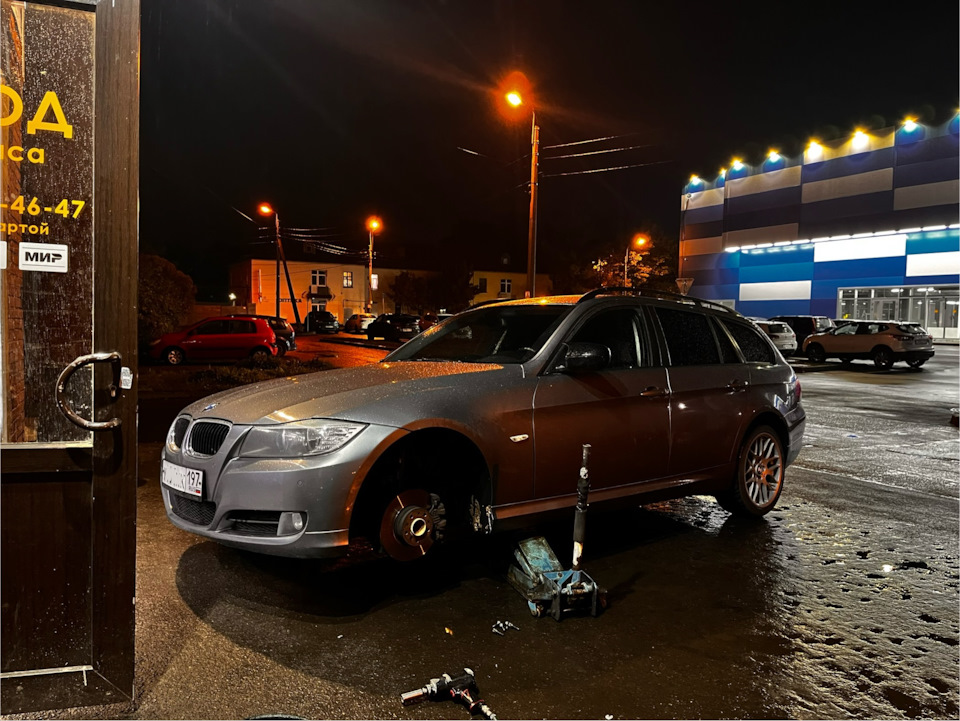 Первые приключения — BMW 3 series Touring (E91), 2 л, 2009 года ...