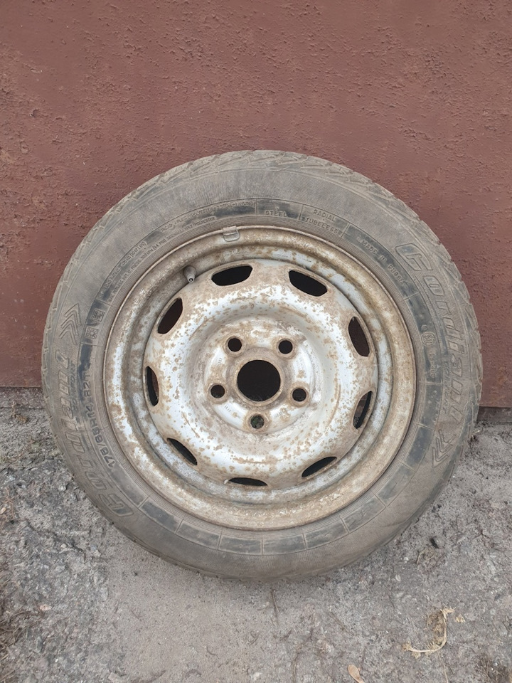 Штампованные диски vag 5Jx14 ET51 5x112 на Volkswagen Transporter T4. Б ...