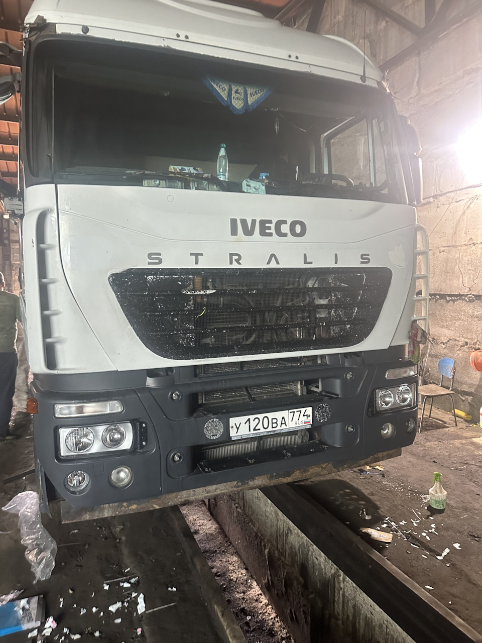 Новые фары — Iveco Massif, 9,9 л, 2007 года | запчасти | DRIVE2